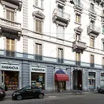 Garibaldi & Isola District Functional Apartment